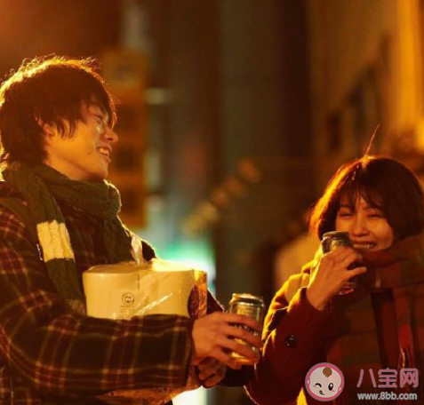 电影《花束般的恋爱》影评 《花束般的恋爱》好看吗