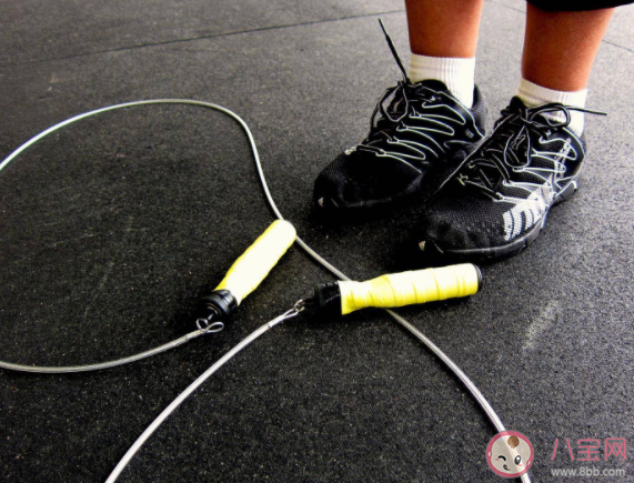 蚂蚁庄园3月19日正确答案:跳绳时避免关节损伤最好用脚的什么部位着地 蚂蚁庄园3月19日正确答案:跳绳时避免关节损伤最好用脚的什么部位着地