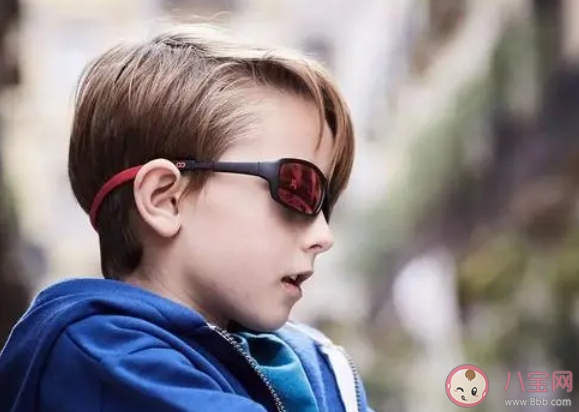 买一些玩具太阳镜给孩子戴这种做法 蚂蚁庄园4月15日答案最新