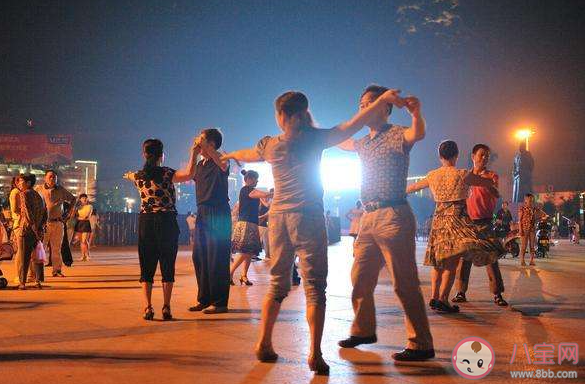 妈妈跳广场舞锻炼时时间是越长越好吗 蚂蚁庄园3月8日答案最新