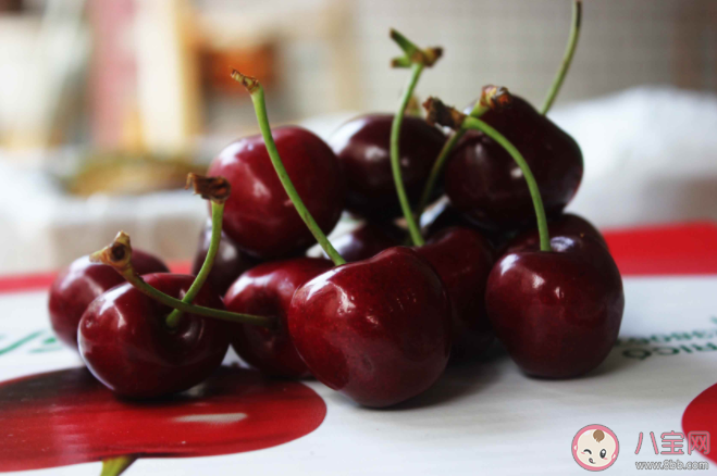 进口车厘子价格为什么突然下降 进口车厘子卖不动的原因 进口车厘子价格为什么突然下降 进口车厘子卖不动的原因