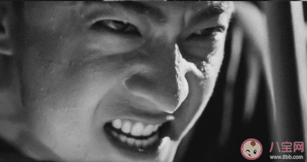 《特战荣耀》燕破岳的童年阴影是什么 燕破岳小时候遭遇了什么