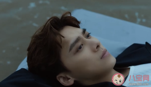 李易峰新歌《倒叙的生活》歌词是什么 《倒叙的生活》完整版歌词在线听歌