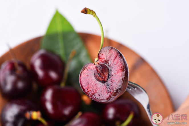 进口车厘子价格为什么突然下降 进口车厘子卖不动的原因 进口车厘子价格为什么突然下降 进口车厘子卖不动的原因