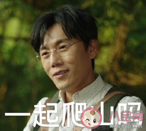 蓝蓝的天空银河里有只小白船什么歌 蓝蓝的天空银河里歌词是什么