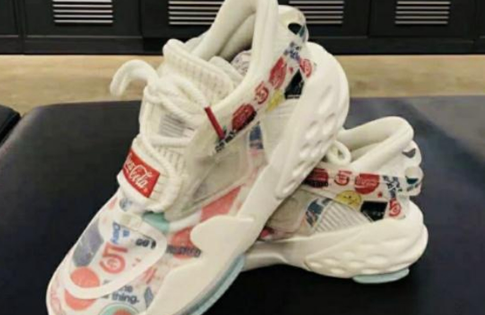 安踏可口可乐联名款多少钱 安踏可口可乐联名鞋怎么买