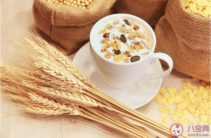 总是不吃早餐会有哪些后果 健康的早餐应该怎么吃