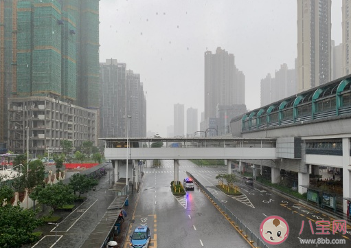 2020下暴雨微信朋友圈说说 下暴雨心情感言句子