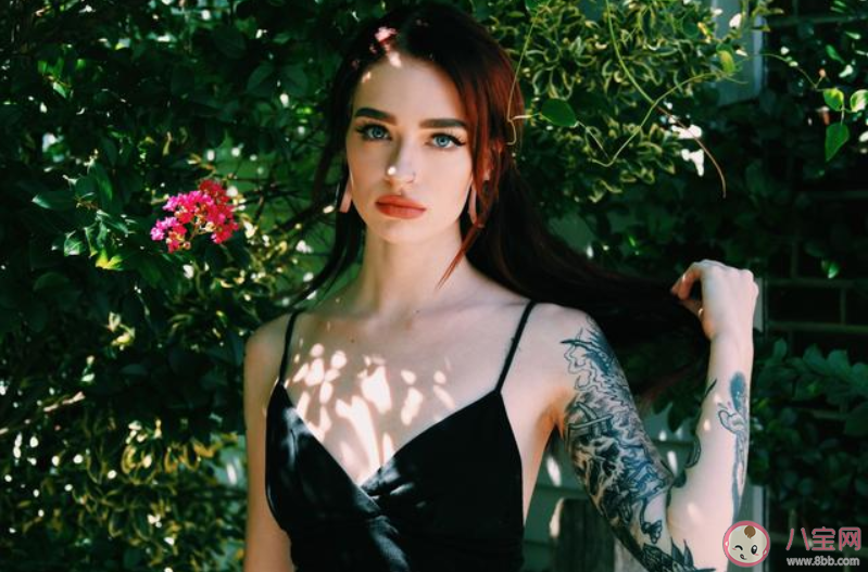 太懂事的女人没人心疼的心酸句子 太懂事的女人没人心疼的经典说说大全