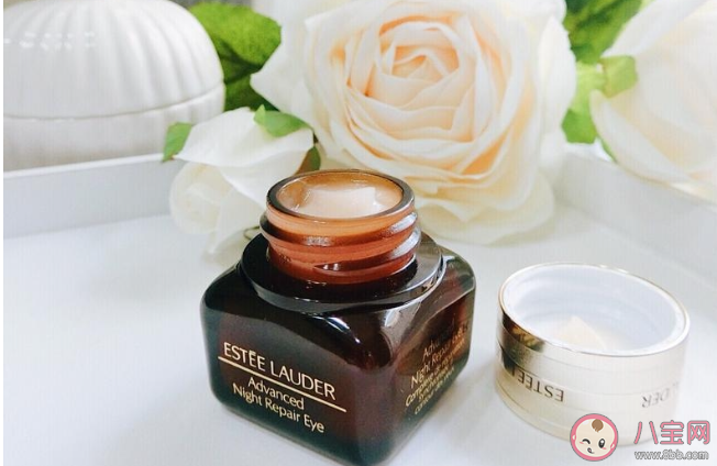 雅诗兰黛抗蓝光眼霜好用吗 雅诗兰黛抗蓝光眼霜怎么使用 雅诗兰黛抗蓝光眼霜好用吗 雅诗兰黛抗蓝光眼霜怎么使用