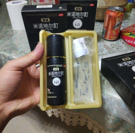 米诺地尔会加重脱发吗 米诺地尔治疗脱发的副作用