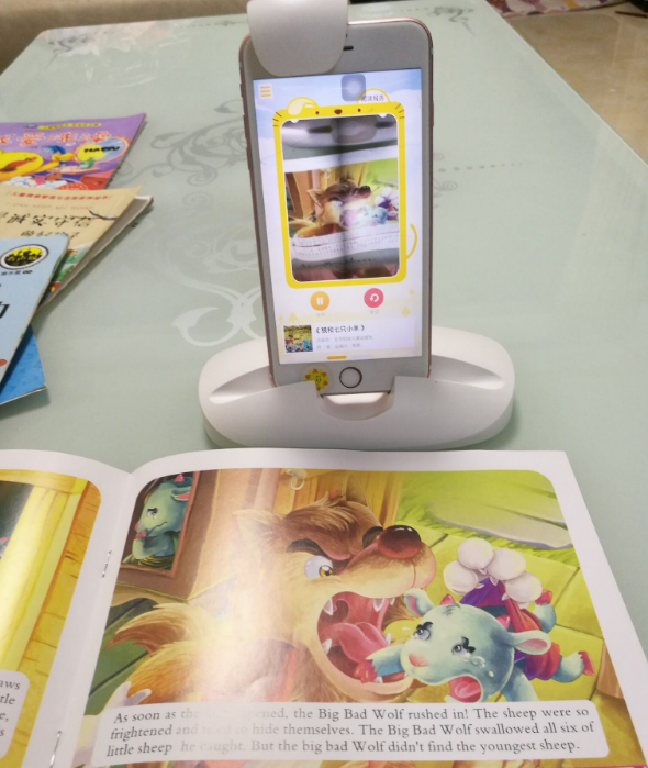 乐宝宝绘读伴侣好用吗 怎么给孩子用乐宝宝绘读伴侣读书