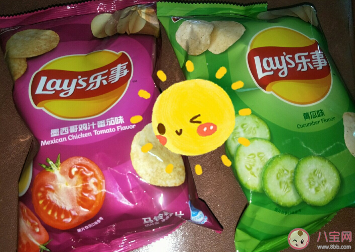 看电视吃薯片发朋友圈说说 一边吃薯片一边看电视的说说句子