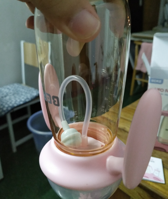 BERZ婴儿奶瓶怎么样 BERZ婴儿奶瓶试用测评 BERZ婴儿奶瓶怎么样 BERZ婴儿奶瓶试用测评