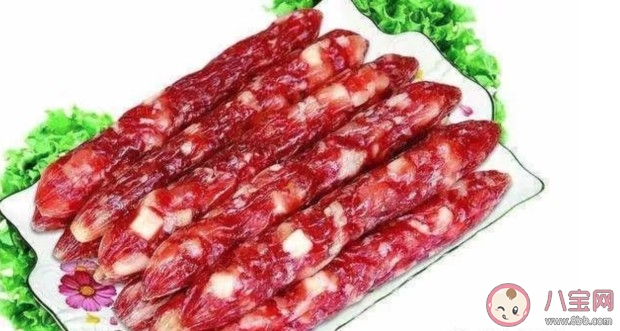 腊肠冻了很久需要解冻吗 腊肠冻了一两年还能吃吗 腊肠冻了很久需要解冻吗 腊肠冻了一两年还能吃吗