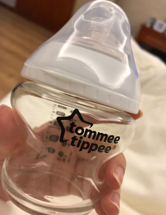 汤美星玻璃奶瓶给多大孩子用比较好 汤美星玻璃奶瓶