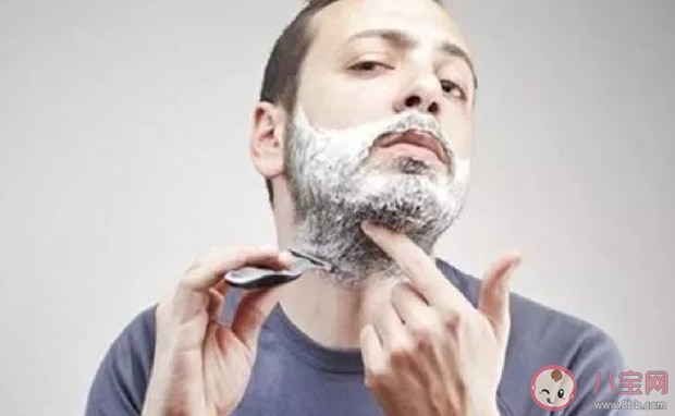 刮胡子用电动还是手动好 多大年龄适合刮胡子