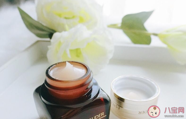 雅诗兰黛抗蓝光眼霜好用吗 雅诗兰黛抗蓝光眼霜怎么使用 雅诗兰黛抗蓝光眼霜好用吗 雅诗兰黛抗蓝光眼霜怎么使用