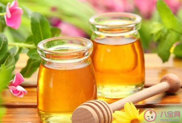 什么时候喝蜂蜜水最好 蜂蜜水食用注意事项