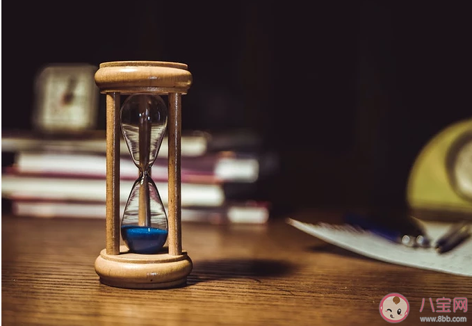 感慨时间过得很快的心情说说 感慨时间过得很快的心情句子 感慨时间过得很快的心情说说 感慨时间过得很快的心情句子