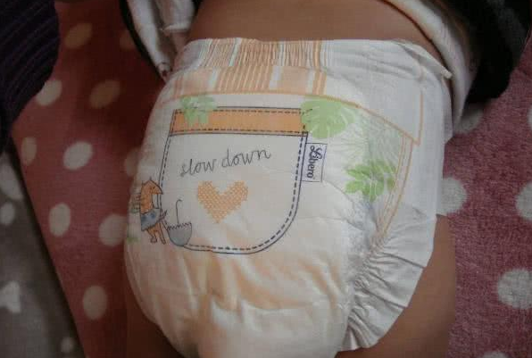 纸尿裤/拉拉裤/成长裤有什么区别 宝宝多大可以穿成长裤