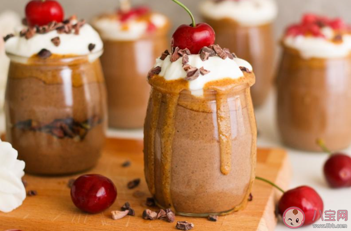 夏天超想吃冰淇淋的朋友圈文案短句 夏天来了想吃冰淇淋的文案大全 夏天超想吃冰淇淋的朋友圈文案短句 夏天来了想吃冰淇淋的文案大全