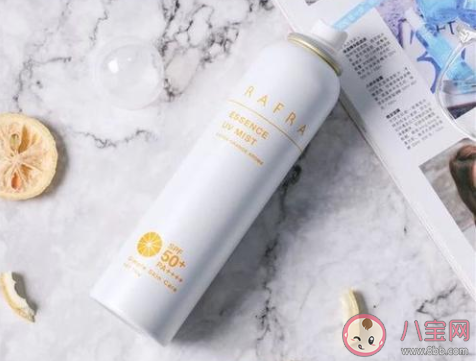 防晒喷雾喷到嘴唇上了怎么办 防晒喷雾该怎么喷