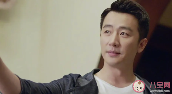 完美关系卫哲为什么是不婚主义者 卫哲童年经历了什么