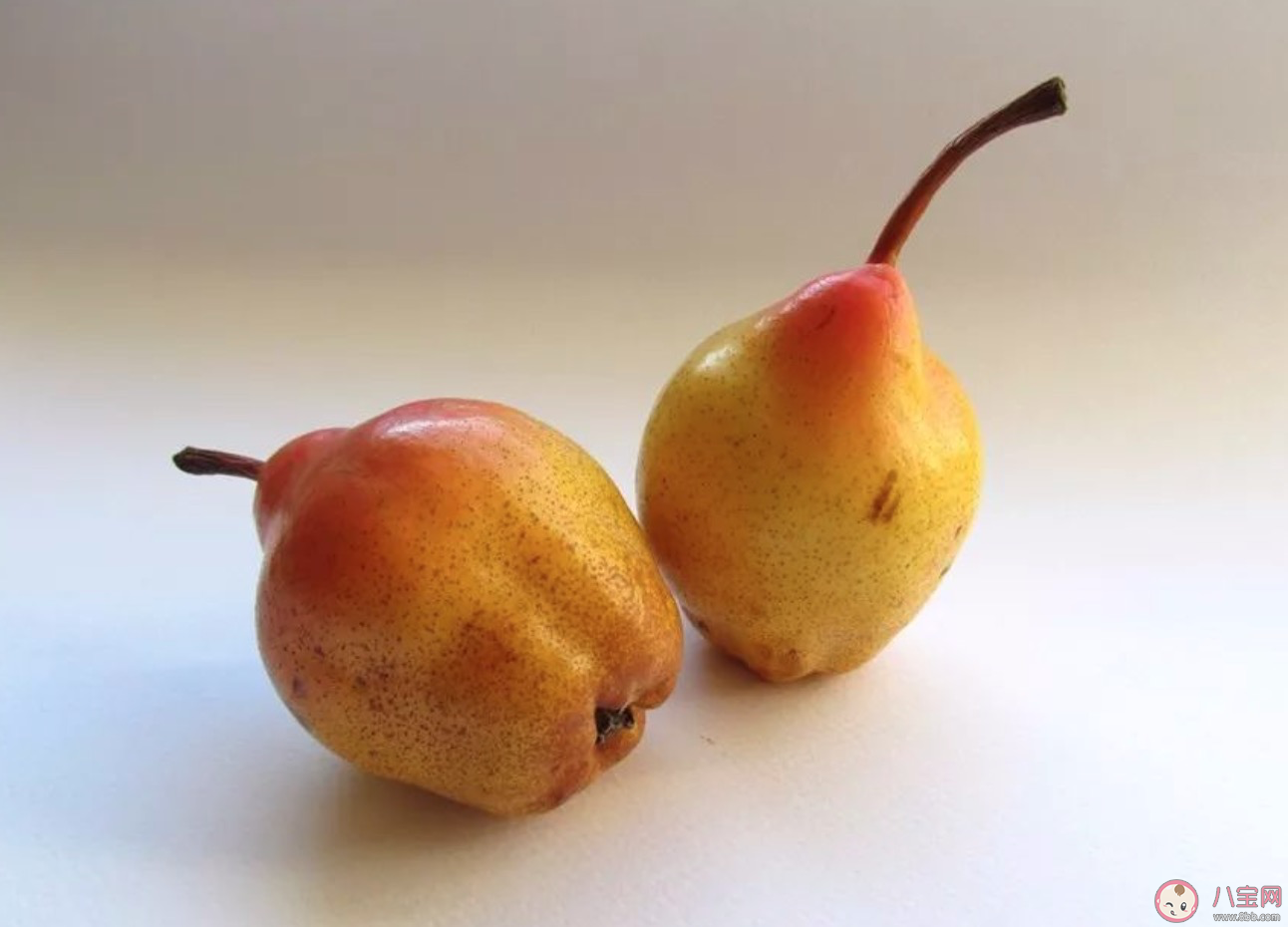 惊蛰为什么吃梨 惊蛰吃梨有什么好处 惊蛰为什么吃梨 惊蛰吃梨有什么好处