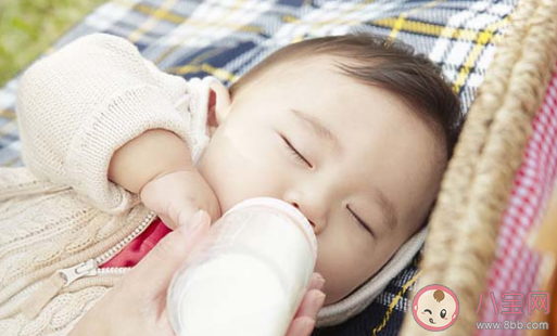 配方奶不同牌子有什么不同  如何替换不同牌子的配方奶