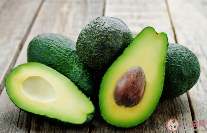 牛油果买回来是硬的怎么办 牛油果切开了还很硬怎么办