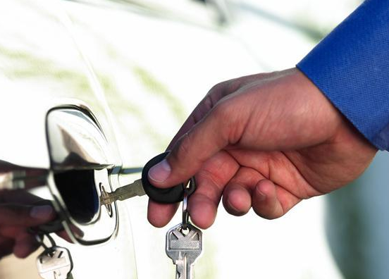 第一次开车上班的心情说说 第一次开车上班紧张的句子 第一次开车上班的心情说说 第一次开车上班紧张的句子