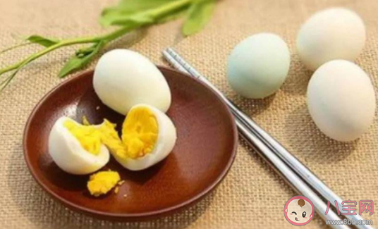 糖尿病的人吃鸡蛋血糖会升吗 糖尿病吃鸡蛋一次几个合适 糖尿病的人吃鸡蛋血糖会升吗 糖尿病吃鸡蛋一次几个合适