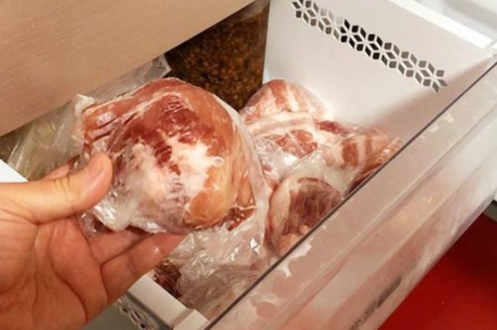 食物放进冰箱冷藏室就可以高枕无忧了吗 蚂蚁庄园5月13日答案 食物放进冰箱冷藏室就可以高枕无忧了吗 蚂蚁庄园5月13日答案