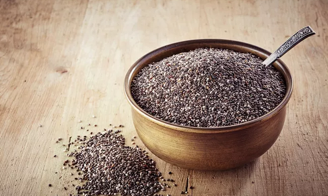 吃黑芝麻能让头发变黑吗 护发养发吃什么食物好