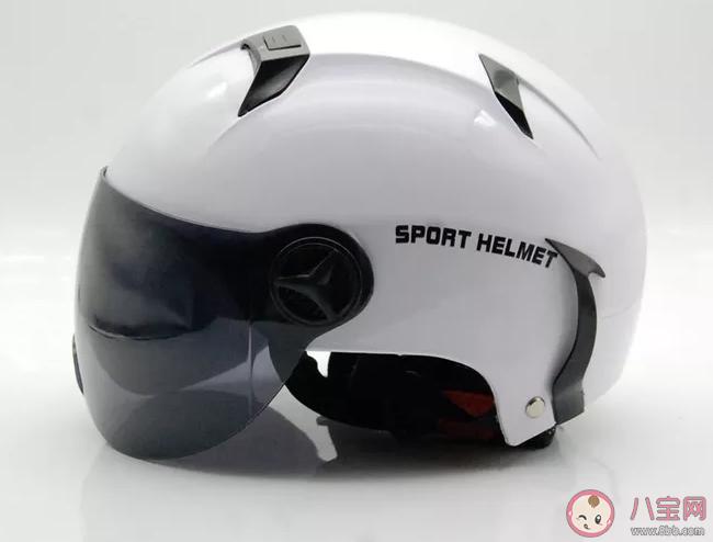 电动车头盔怎么选择尺寸 怎样正确佩戴头盔 电动车头盔怎么选择尺寸 怎样正确佩戴头盔