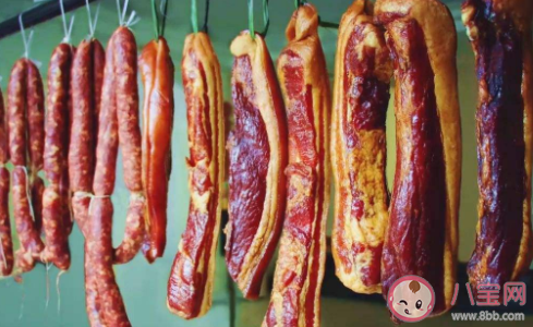 为什么腌腊肉要把食盐炒热 腊肉腌咸了怎么办