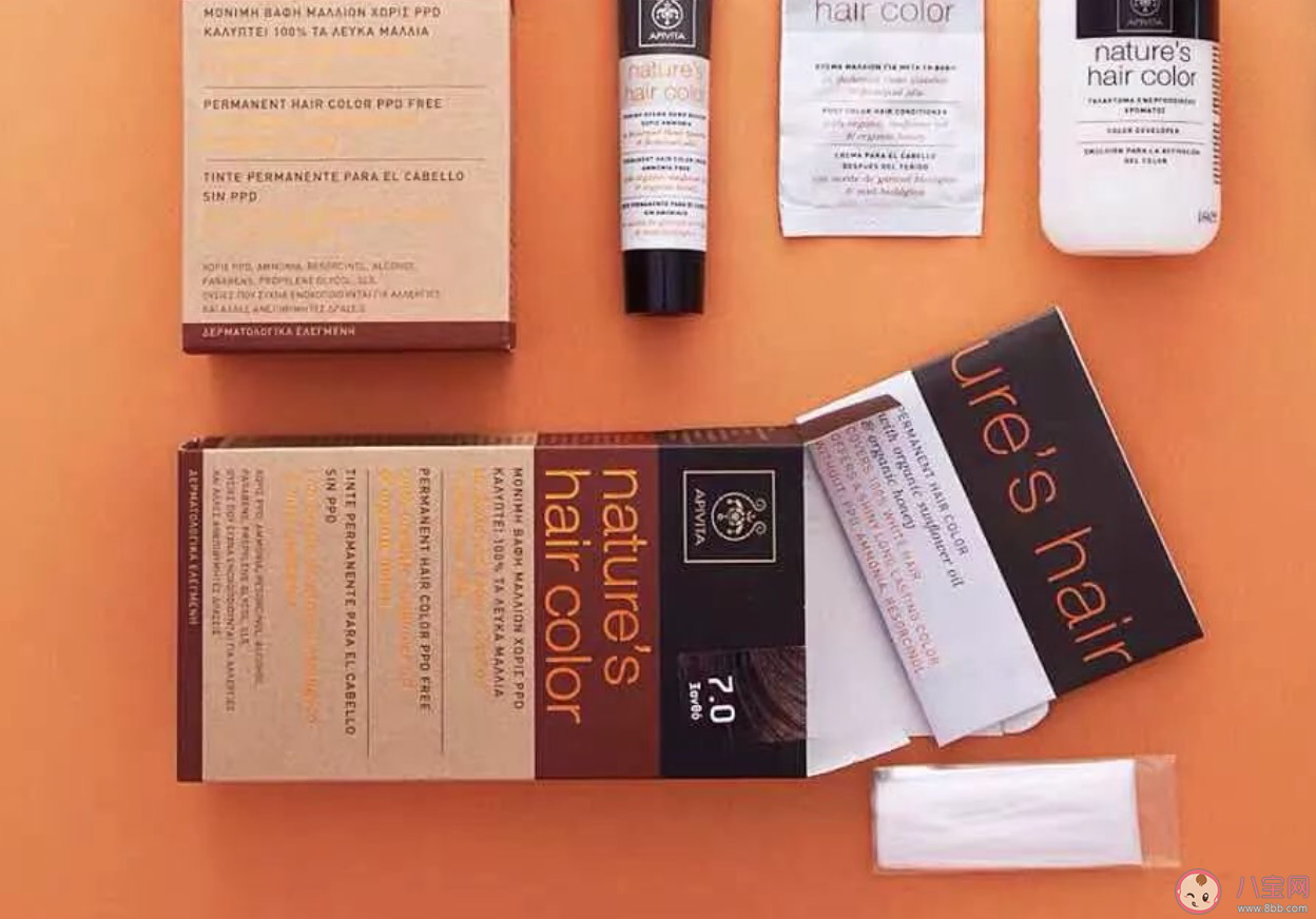 新手怎么调染发剂 染发剂怎么用 新手怎么调染发剂 染发剂怎么用