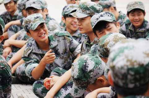 2019秋季开学军训个性说说 2019开学军训的朋友圈心情说说