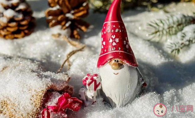 2019圣诞节配图带字朋友圈说说  圣诞节发的心情文案短句