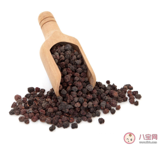 五味子泡水一次放几粒 五味子泡水可以加蜂蜜吗