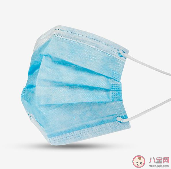 戴白色口罩为什么容易引起皮肤问题 夏季戴口罩应该如何护肤 戴白色口罩为什么容易引起皮肤问题 夏季戴口罩应该如何护肤