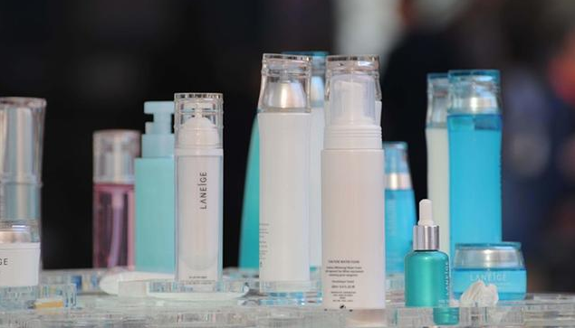 季节变换护肤品要更换吗 长期用同一种护肤品会产生依赖性吗