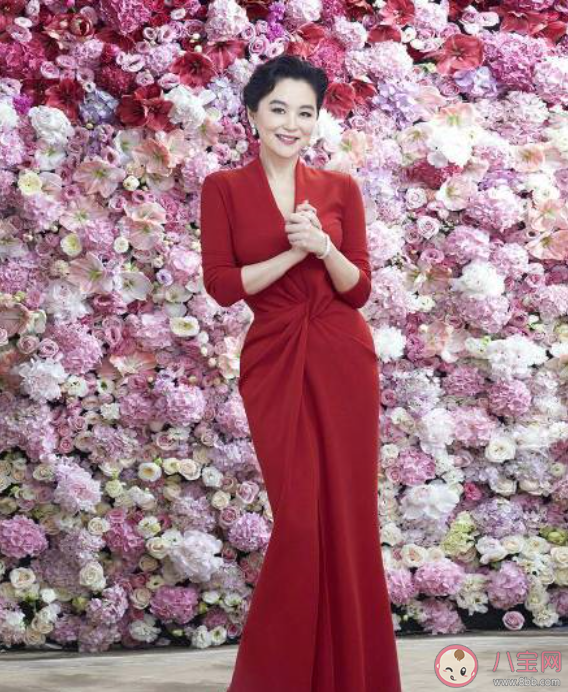 林青霞写信致敬前线抗疫英雄 林青霞写信说了些什么