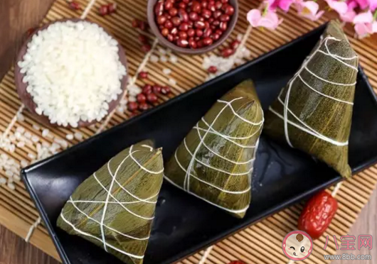 咸蛋黄肉粽的热量高吗  吃粽子会长胖吗