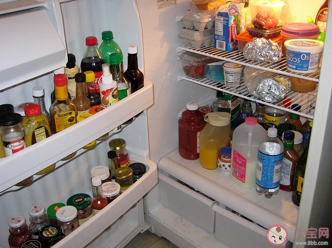 夏天冰箱开几档合适 夏天用冰箱要注意什么 夏天冰箱开几档合适 夏天用冰箱要注意什么