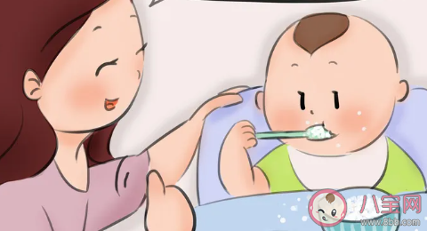 夏季怎么让宝宝吃得香长得棒 夏季辅食怎么挑选