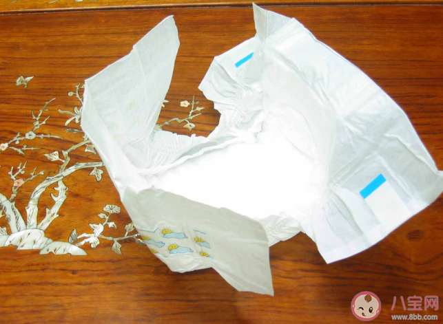 宝宝纸尿裤要分日用夜用的吗 宝宝纸尿裤选购4个要点