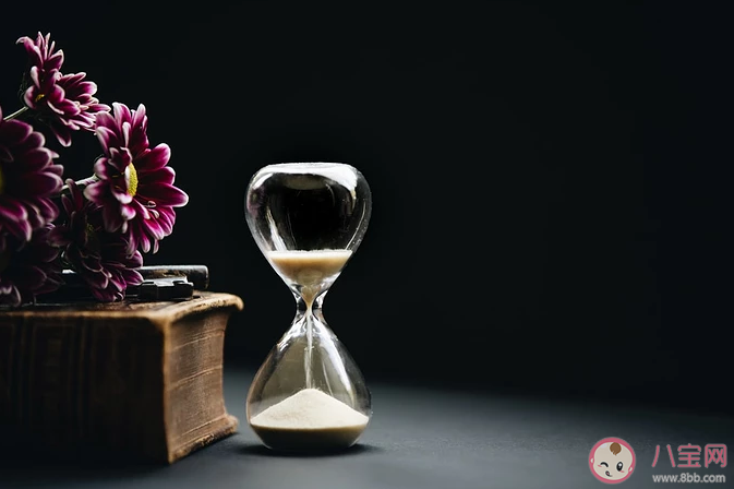 感慨时间过得很快的心情说说 感慨时间过得很快的心情句子 感慨时间过得很快的心情说说 感慨时间过得很快的心情句子