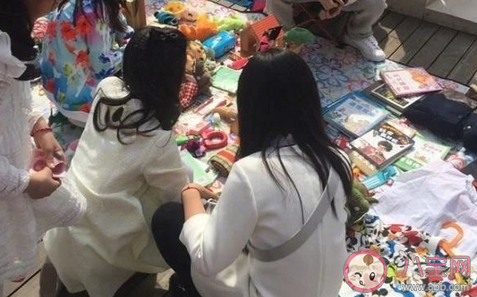 摆地摊卖什么最赚钱而且很受欢迎 2020摆地摊的小技巧 摆地摊卖什么最赚钱而且很受欢迎 2020摆地摊的小技巧